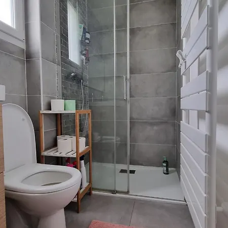 度假居 Maison Privee Avec Jacuzzi Prive *