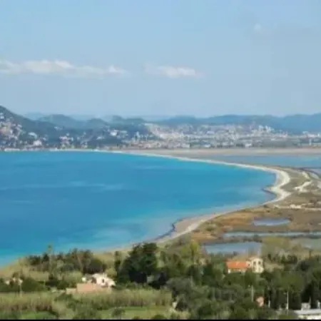 Maison Privee Avec Jacuzzi Prive Тулон