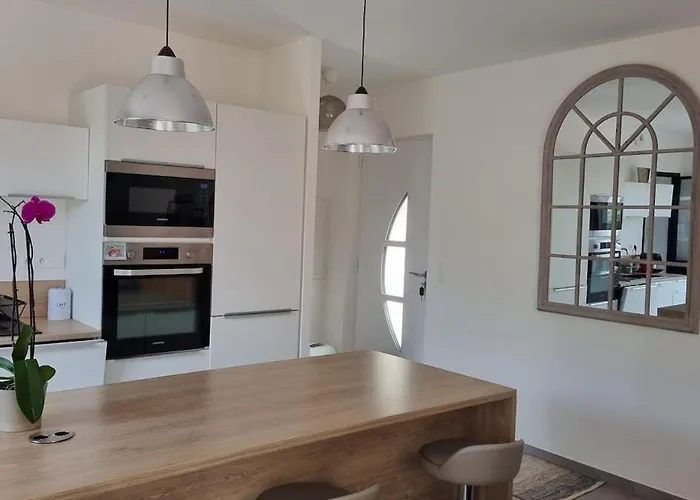 Maison Privee Avec Jacuzzi Prive